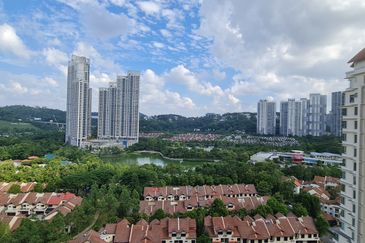 Desa ParkCity (Nadia Parkfront Condominium)