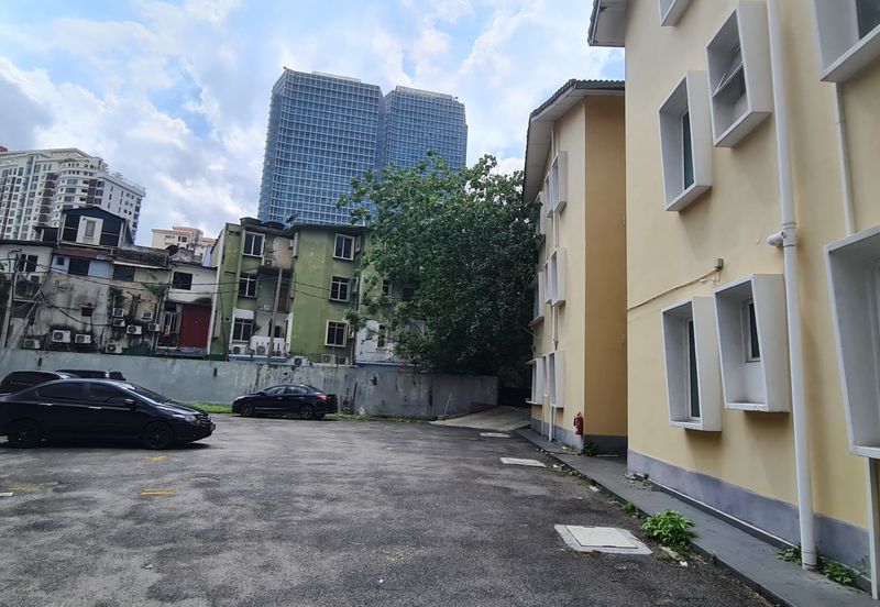 Brickfields, Brickfields, Kuala Lumpur ,Limited 3sty hostel building with open parking and residential land!