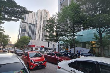 Brickfields, Brickfields, Kuala Lumpur. Limited hotel building & business for sale right opposite Nu Sentral!