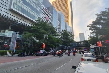 Brickfields, Brickfields, Kuala Lumpur. Limited hotel building & business for sale right opposite Nu Sentral!