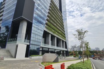 The MET Corporate Towers