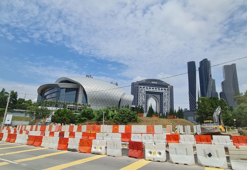 The MET Corporate Towers