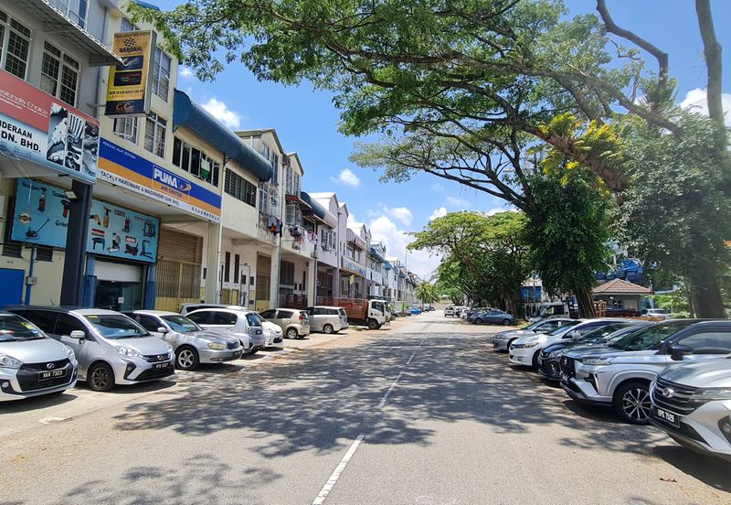 Sri Edaran Light Industrial Park