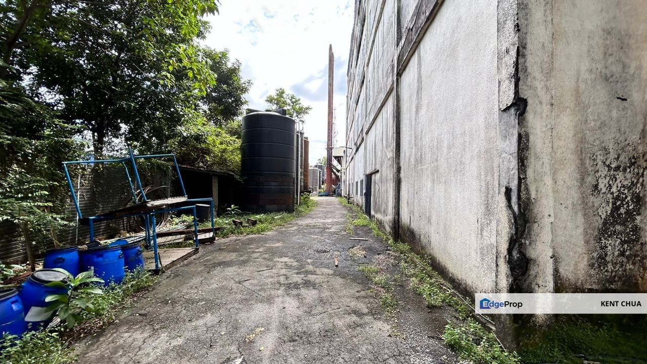 Rawang Integrated Industrial Parks, Rawang, Selangor, Limited 130,000sf built up and 1.84 acre land unit!, Selangor, Rawang