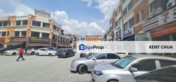 Bandar Puchong Jaya, Puchong, Selangor . Limited Bandar Puchong Jaya 3sty shop, crowded and popular location!, Selangor, Puchong