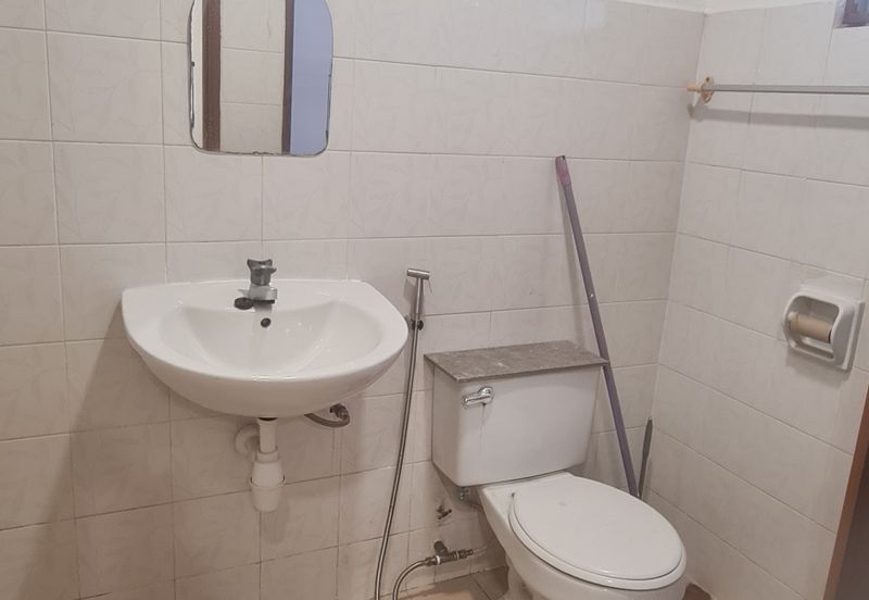 Bandar Sri Damansara, Bandar Sri Damansara, Selangor. Limited SD7 2.5sty house