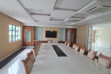 Tropicana Golf & Country Resort