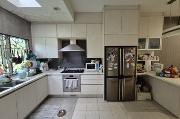 Sunway SPK Damansara, Sunway Spk Damansara, Kuala Lumpur, Limited tip top condition, extended and semi renovated 2sty unit!