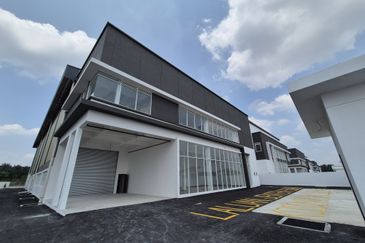 Bandar Puncak Alam, Bandar Puncak Alam, Selangor, Brand new huge land size semi detached factory