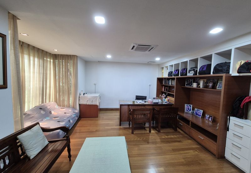 Sierramas (Sierramas East)