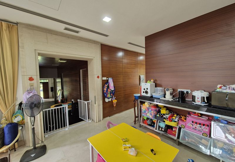 Sierramas (Sierramas East)