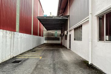 Kawasan Industri Desa Aman