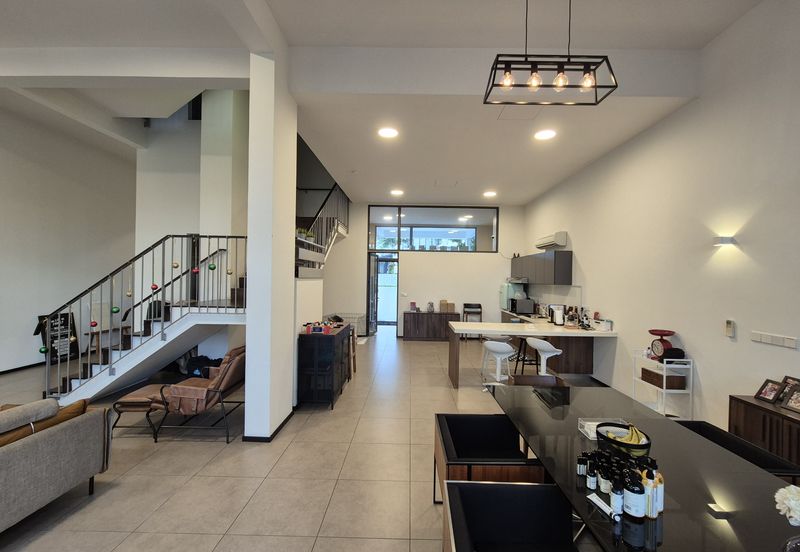 The Mansions @ Parkcity Heights