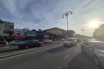 Persiaran Raja Muda Musa, Pelabuhan Klang