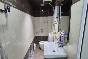 Bandar Menjalara (Desa Seri Mahkota)