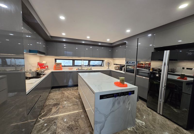 The Mansions @ Parkcity Heights