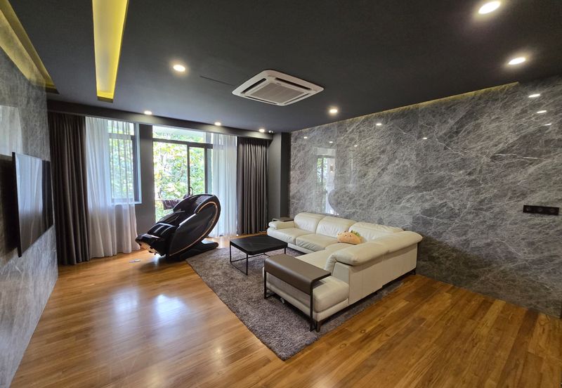 The Mansions @ Parkcity Heights