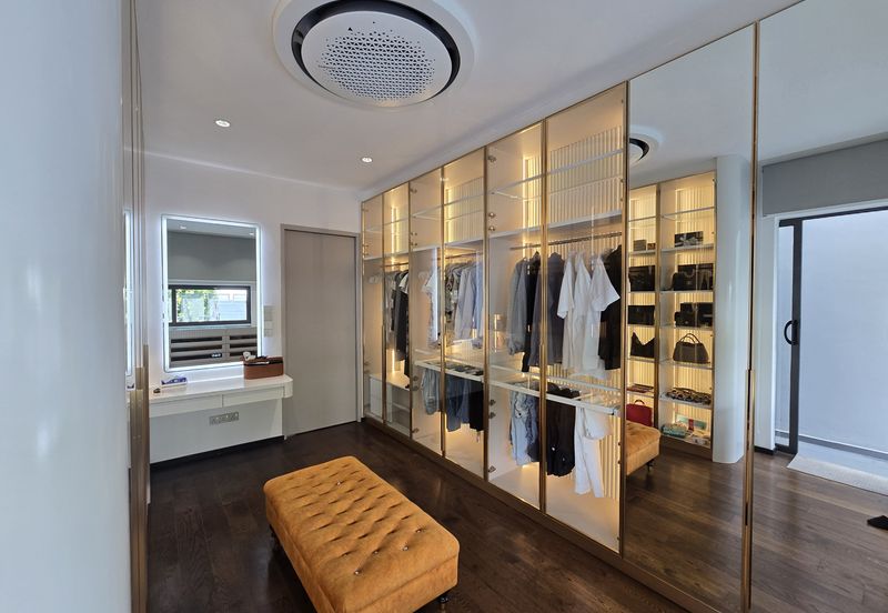 The Mansions @ Parkcity Heights