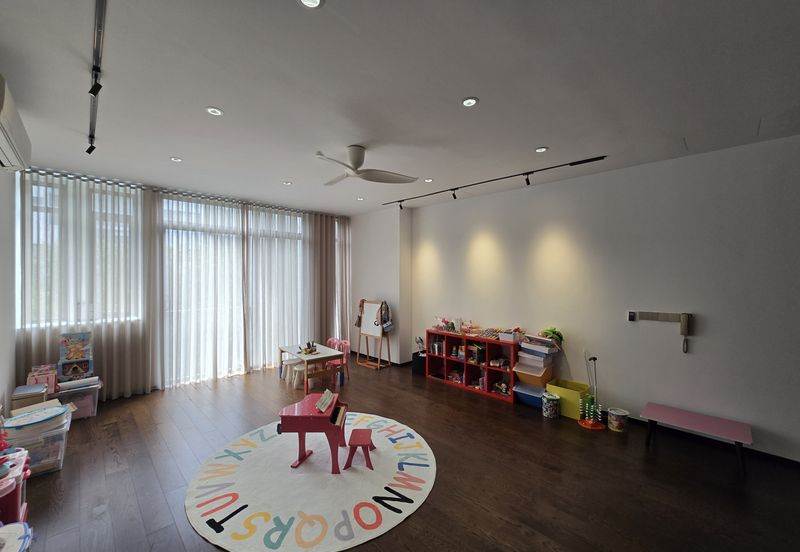 The Mansions @ Parkcity Heights