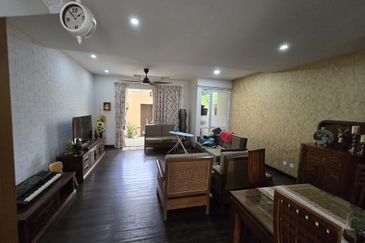 Desa ParkCity (Adora)