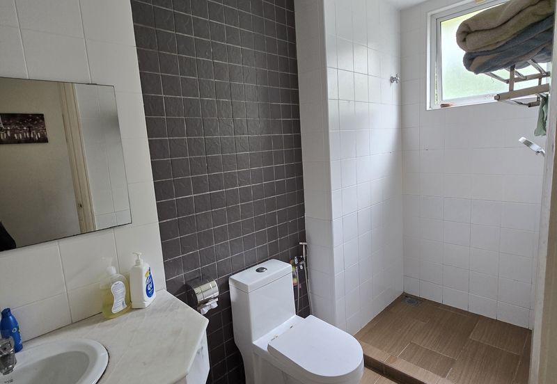 Desa ParkCity (Adora)