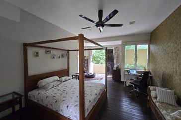 Desa ParkCity (Adora)