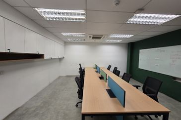 Taman Sri Batu Caves