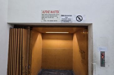 Taman Sri Batu Caves