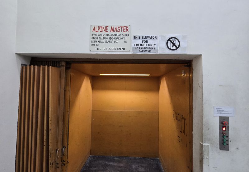 Taman Sri Batu Caves