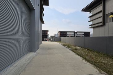 Elmina Business Park