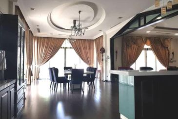 Bukit Pantai (Pantai Hill)