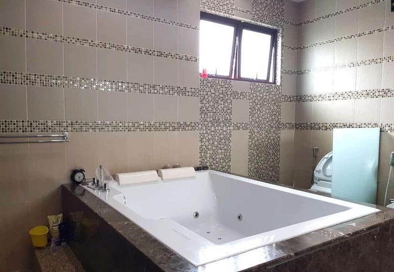 Bukit Pantai (Pantai Hill)