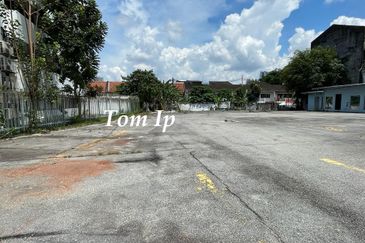 Commercial Land For Sale at Cheras