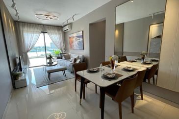 Aradia Residence @ Lake City