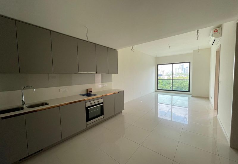 Residensi Solaris Parq