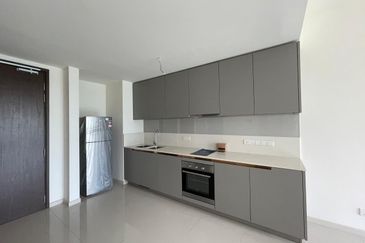 Residensi Solaris Parq