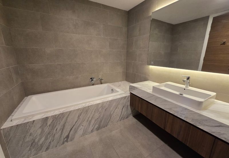 Aria Luxury Residence