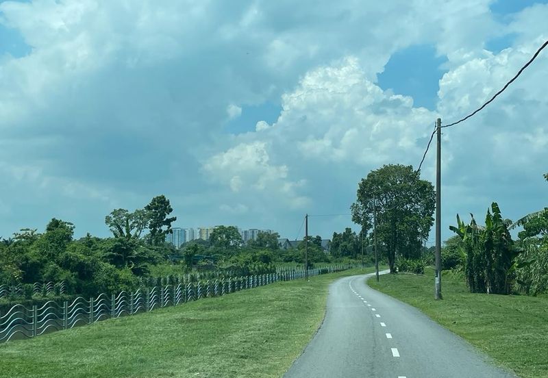 Jalan Putra Bahagia 8/2G 