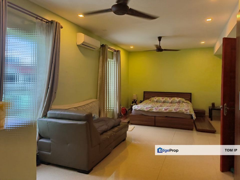 Corner Lot, Fully Renovated House For Sale in Kepong Baru, Kuala Lumpur, Kepong