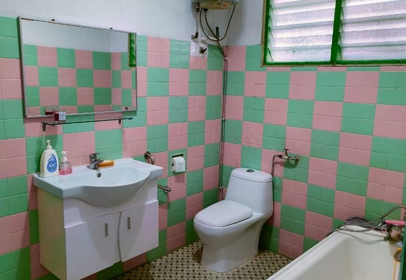 Taman Million (Million Garden)