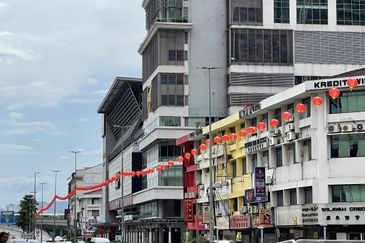 4 Storey Shop For Sale at Pudu, Kuala Lumpur