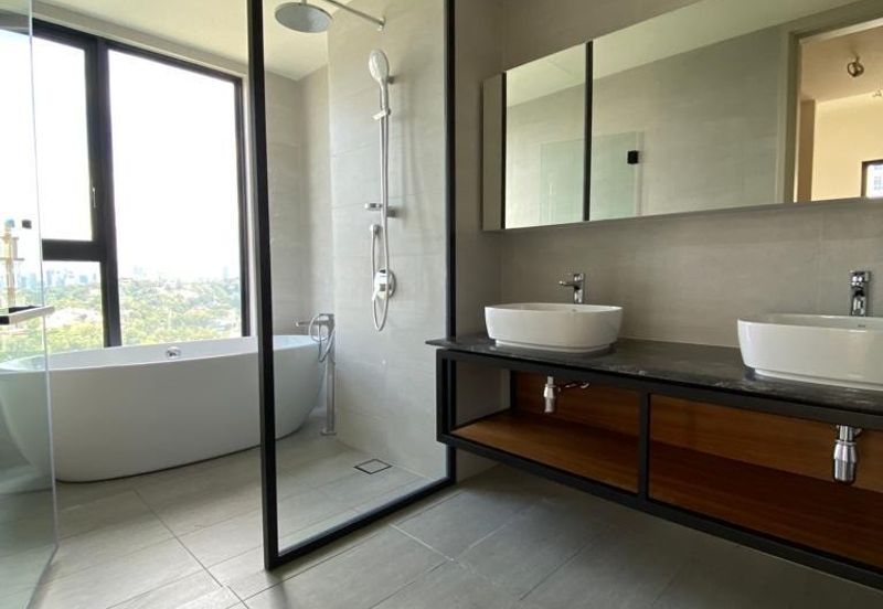 Residensi Solaris Parq