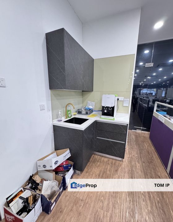 Petaling Jaya Kota Damansara Corner Shop For Sale, Selangor, Petaling Jaya