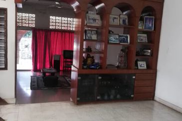 Taman Bukit Maluri, Kepong Single Story Corner Lo