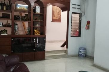 Taman Bukit Maluri, Kepong Single Story Corner Lo