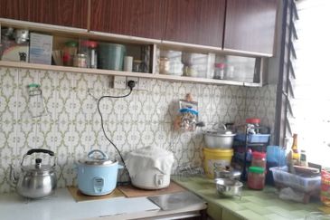 Taman Bukit Maluri, Kepong Single Story Corner Lo