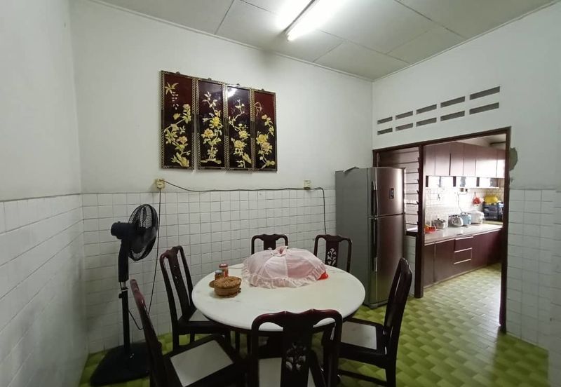 Taman Bukit Maluri, Kepong Single Story Corner Lo