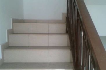 SD 7 Bandar Sri Damansara Two And Half Storey Corner House For Sale