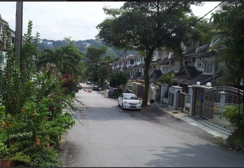 SD 7 Bandar Sri Damansara Two And Half Storey Corner House For Sale