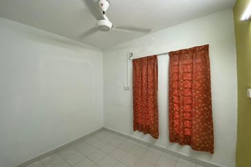 Bandar Menjalara (Desa Seri Mahkota)